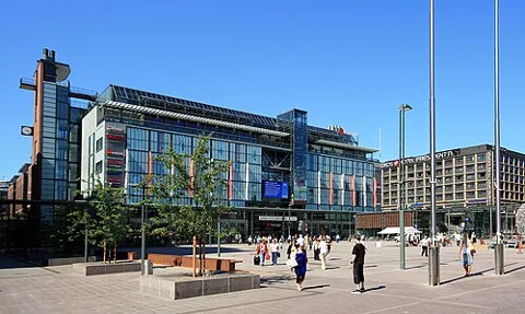 캄피 센터 주변
